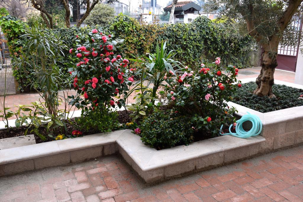B&B Leonardo Rho Exterior photo